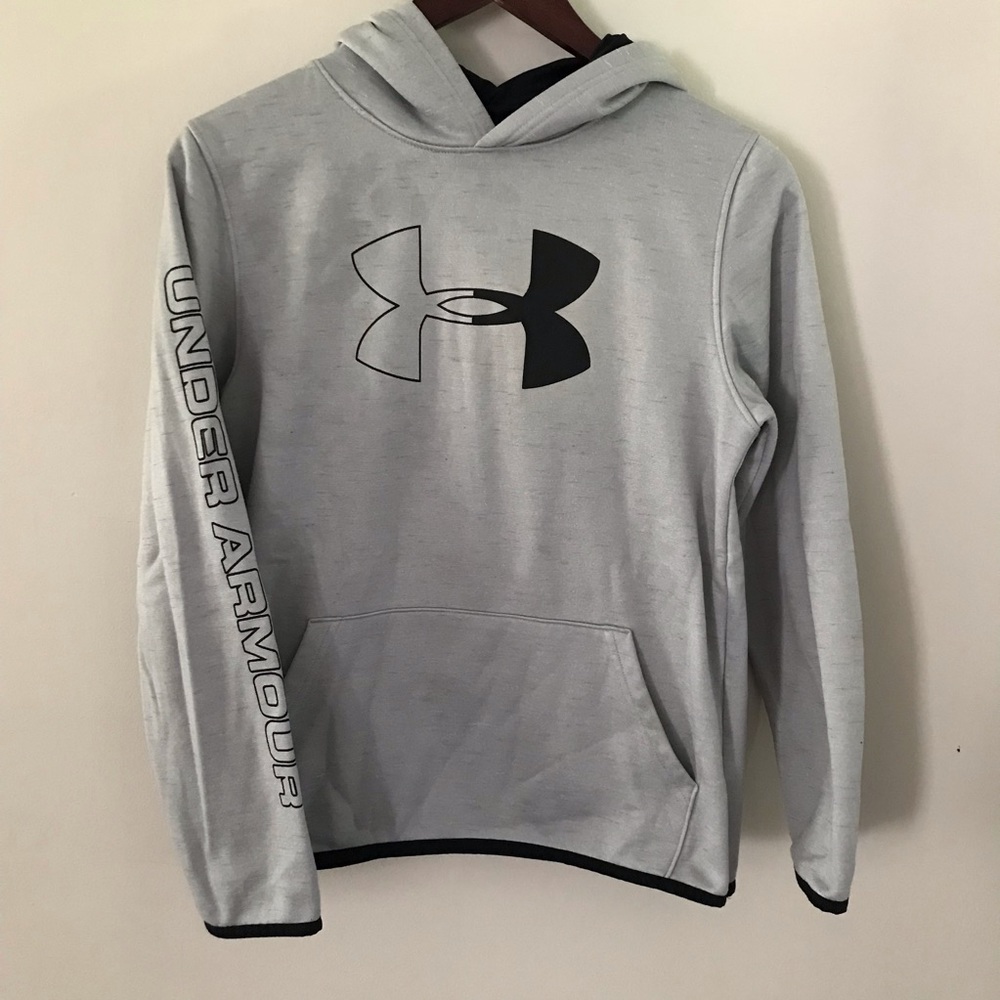 ❌SOLD❌Youth Under Armour Hoodie